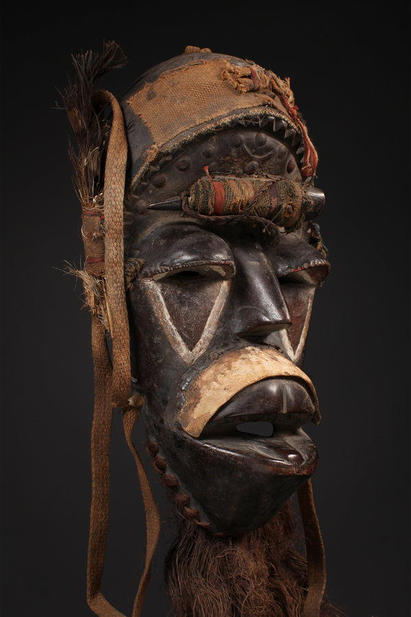 Tribal Masks; Original sculptures and statuary, in any material; Handcrafted; Traditional; Folk Art; Collection; Artifacts;Of an age exceeding 100 years;African Art Bete Mask, Carved Wood, West Africa