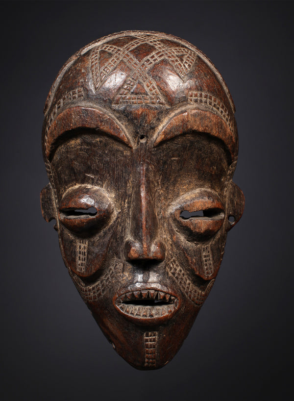 Tribal Masks; Original sculptures and statuary, in any material; Handcrafted; Traditional; Folk Art; Collection; Artifacts;Of an age exceeding 100 years;Chokwe Mask, Wood, D.R Congo, African Art