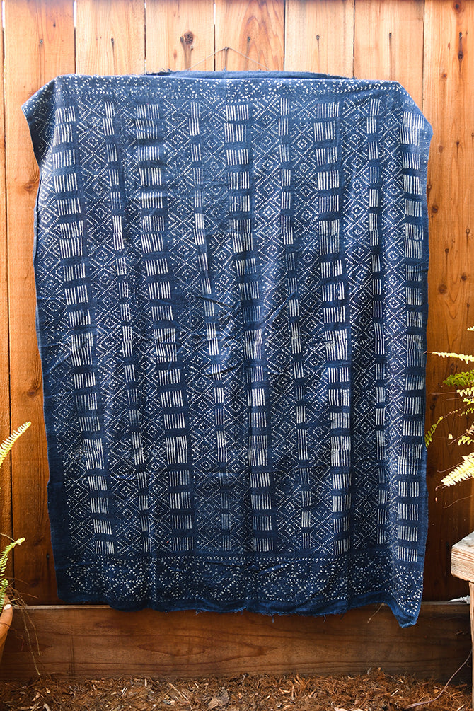 Handcrafted Textiles - Handmade - Vintage -  African Art  - Home Decor - Living Room - Indigo Resist  Dyed  - Cotton - Blue - Dogon