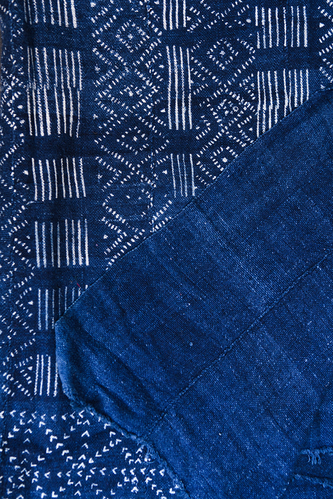 Handcrafted Textiles - Handmade - Vintage -  African Art  - Home Decor - Living Room - Indigo Resist  Dyed  - Cotton - Blue - Dogon