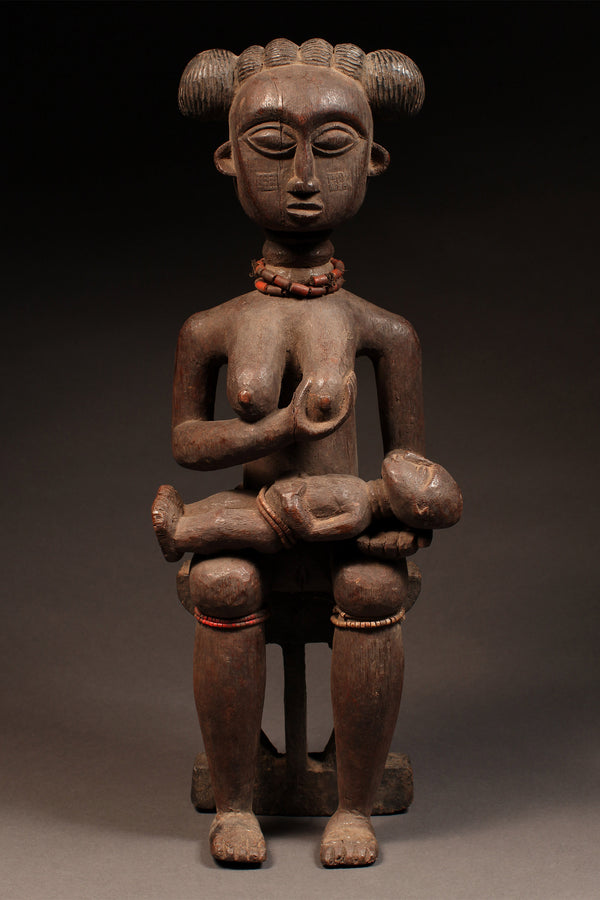 Tribal Art Sculpture; Original sculpture, Wood material; Used;Traditional; Folk Art; Other African ; Collectors' Pieces and  Pieces; Artwork Decor; Ashanti, Asante,  Maternity Figure, Carved Wood, Ghana, African